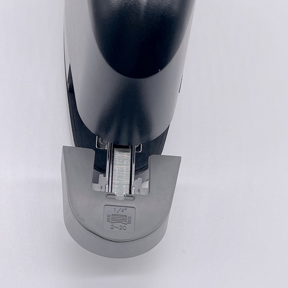 BOSTITCH B8E ELECTRIC STAPLER - Picture 6 of 6